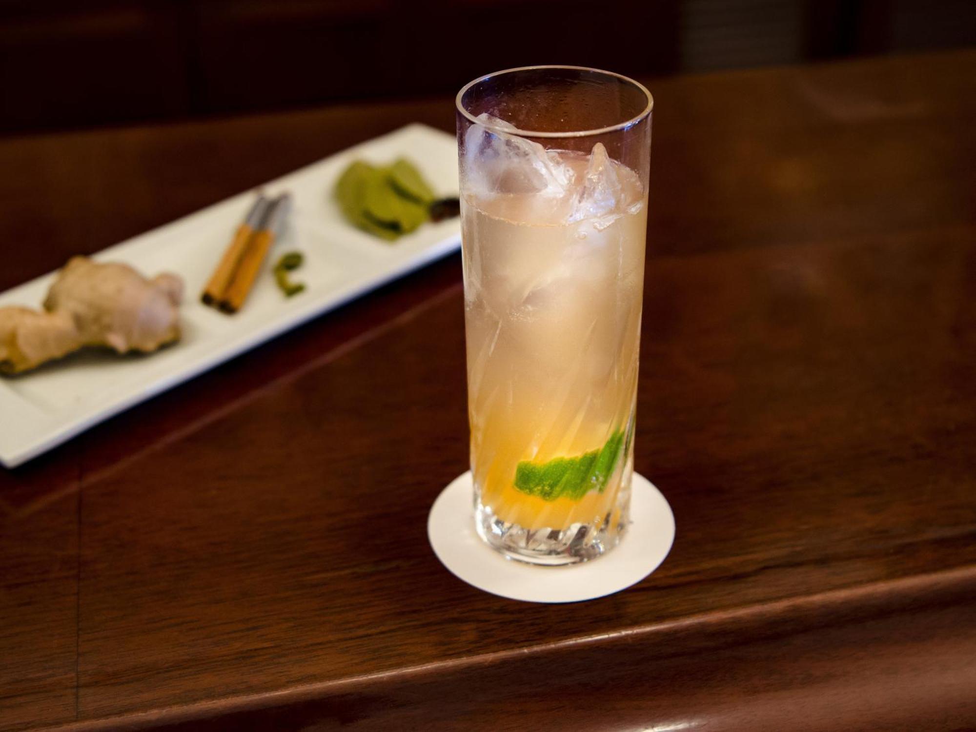 Hotel Den Haag Huis Ten Bosch Sasebo Exteriér fotografie A ginger beer cocktail