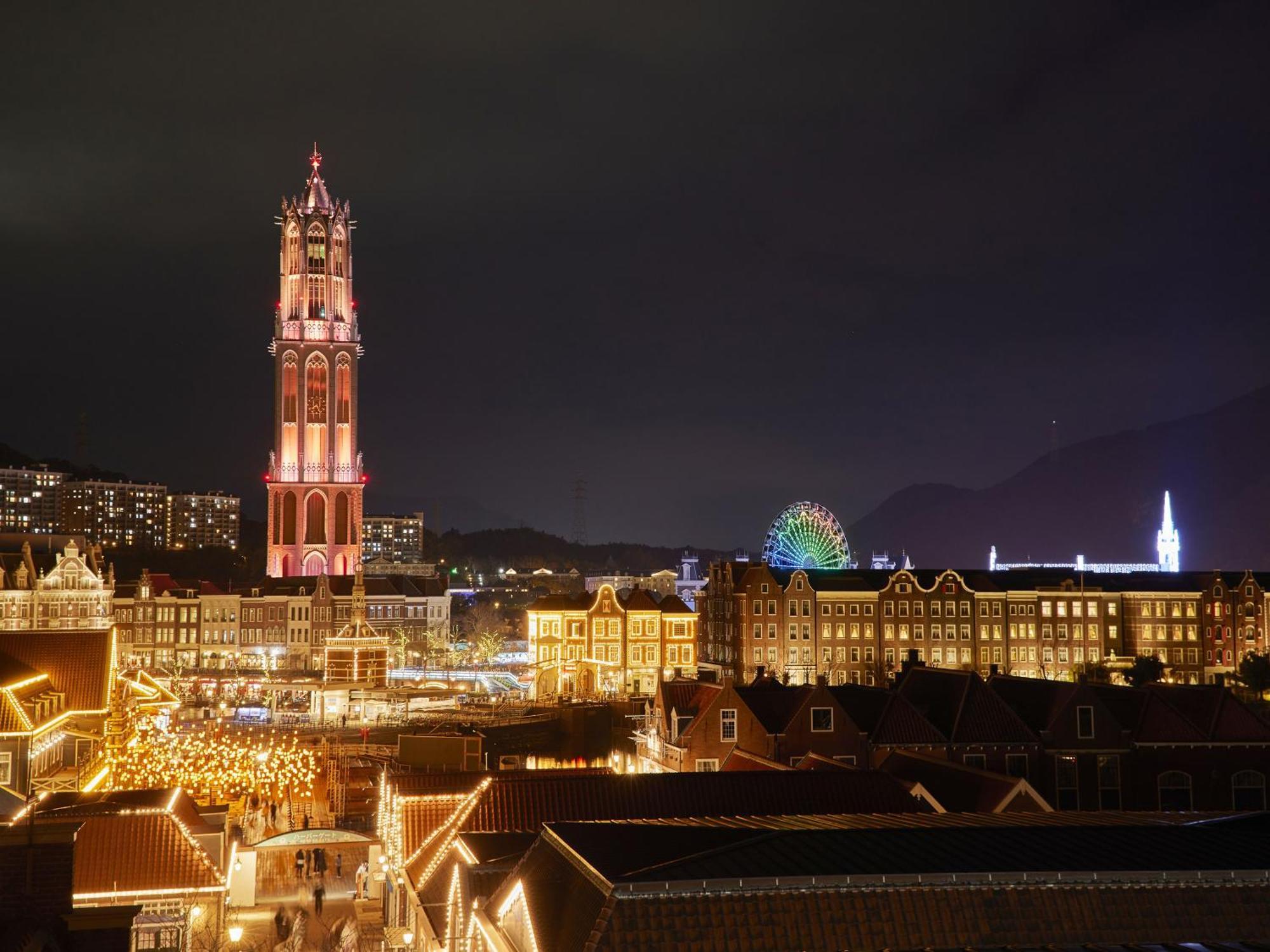 Hotel Den Haag Huis Ten Bosch Sasebo Exteriér fotografie The Christmas Market in Salzburg